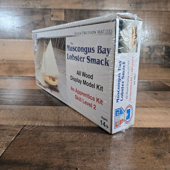 Midwest Lobster Smack Wooden Model Kit NEW SEALED - Picture 2 of 5